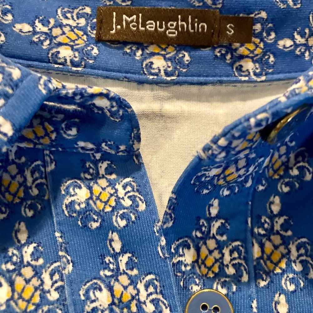J. McLaughlin EUC Catalina Cloth Blue/Yellow Pineapple Button Popover Shirt Sz S - Picture 10 of 16
